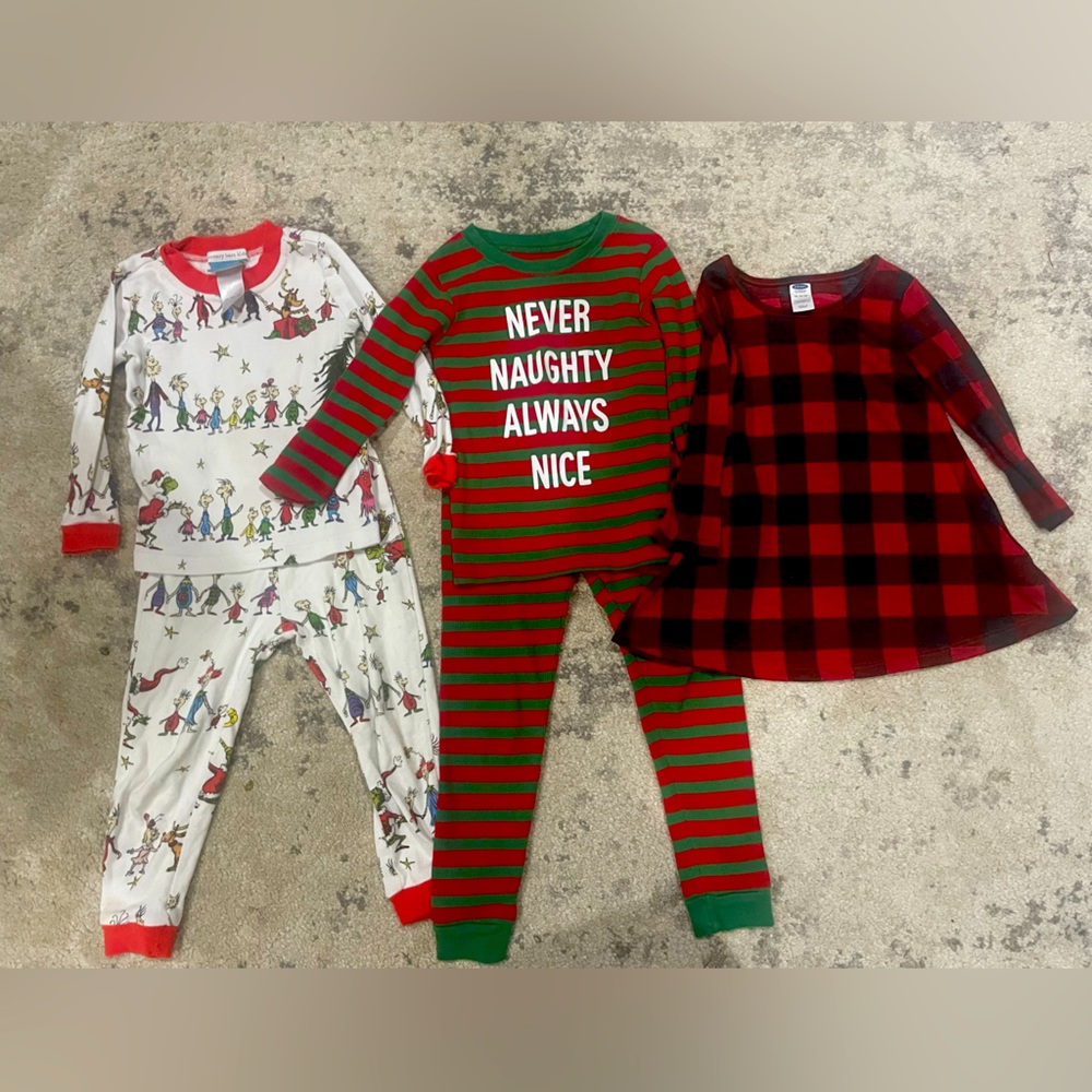 Holiday Pajamas PJ 3 Pair Bundle Pottery Barn Kids Size 2T 3T Girls Boys Jammies